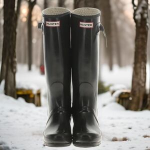 Hunters rain boots size 5 f 4 m